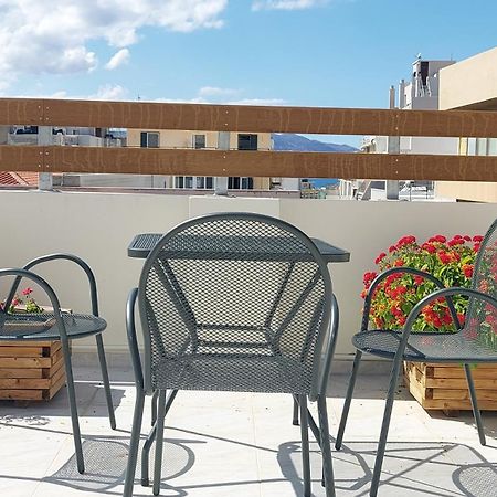 The Blue Apartment In The Heart Of Heraklion Zewnętrze zdjęcie